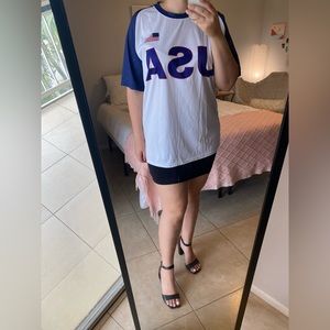 Cute oversized USA Tshirt! Perfect for 4th of July. Super comfy!